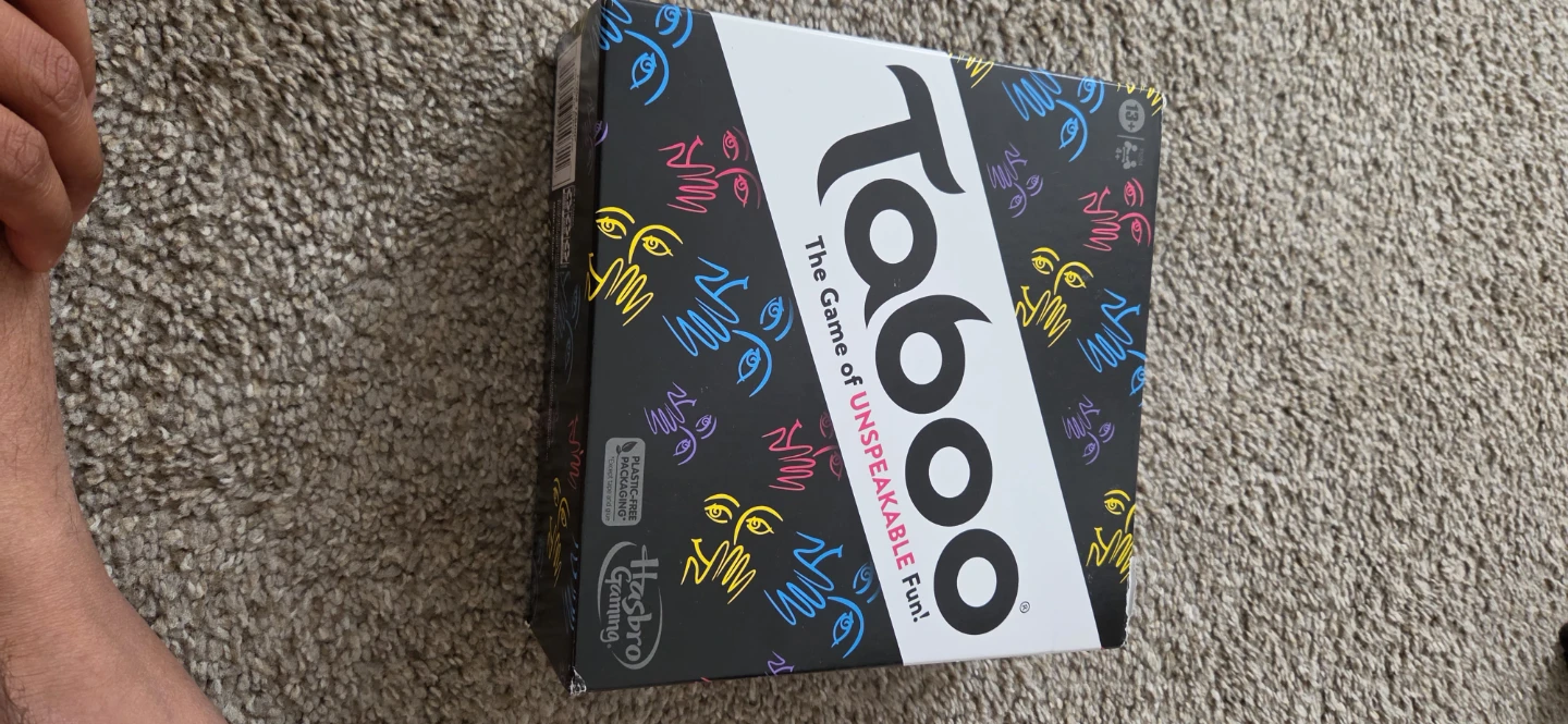 Hasbro Taboo Classic Game - photo 3