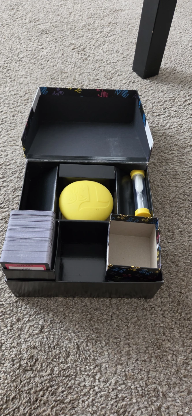Hasbro Taboo Classic Game - photo 5