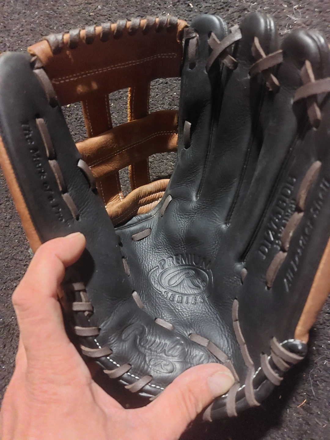 Rawlings Baseball Glove - photo 2