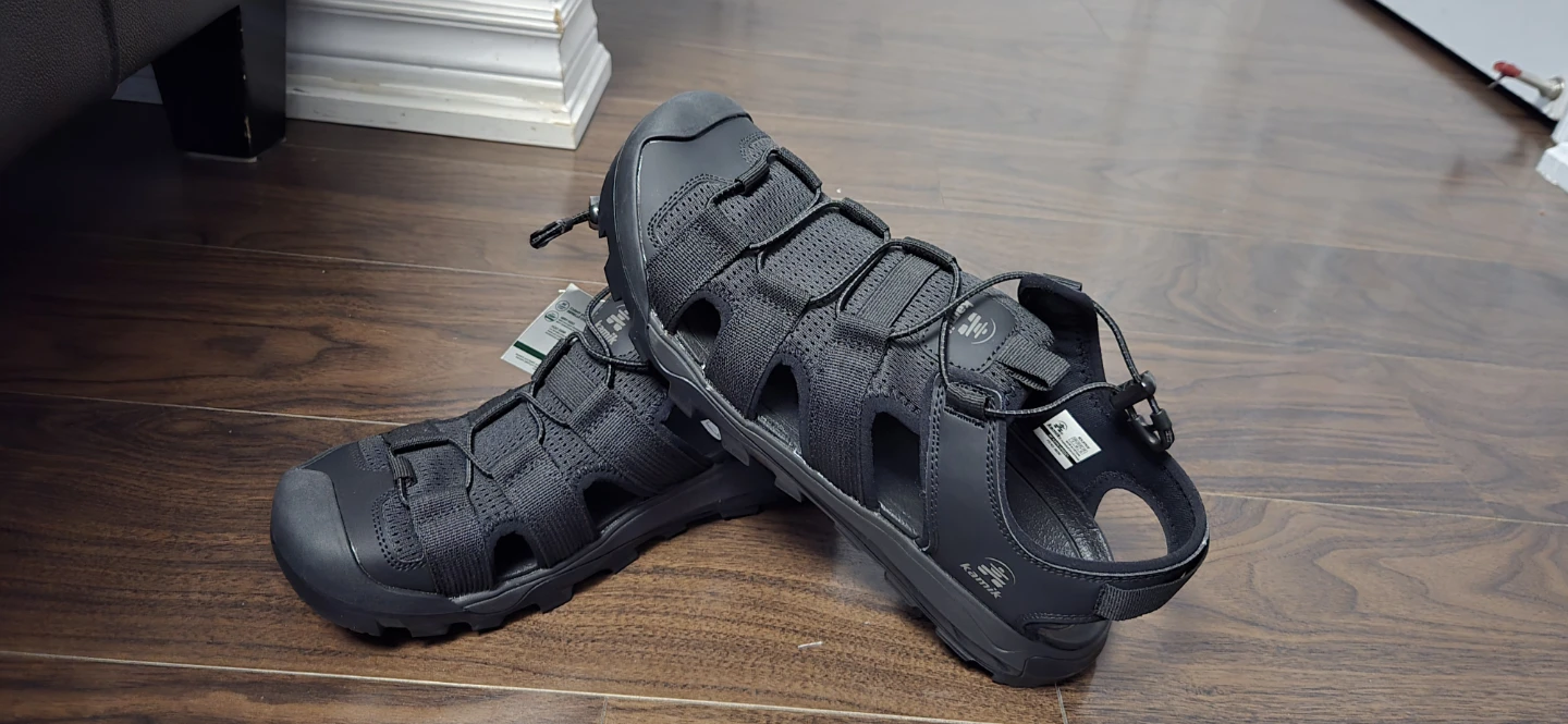BRAND NEW - Kamik Black Sport Sandals Size 11 - photo 4