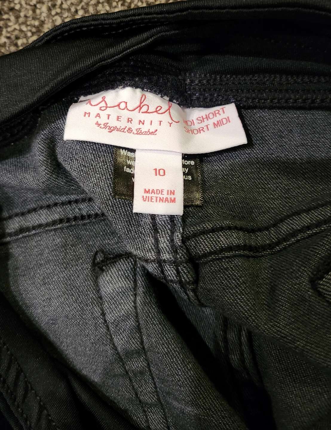 Ingrid & Isabel Maternity Denim Shorts Size 10 - photo 4