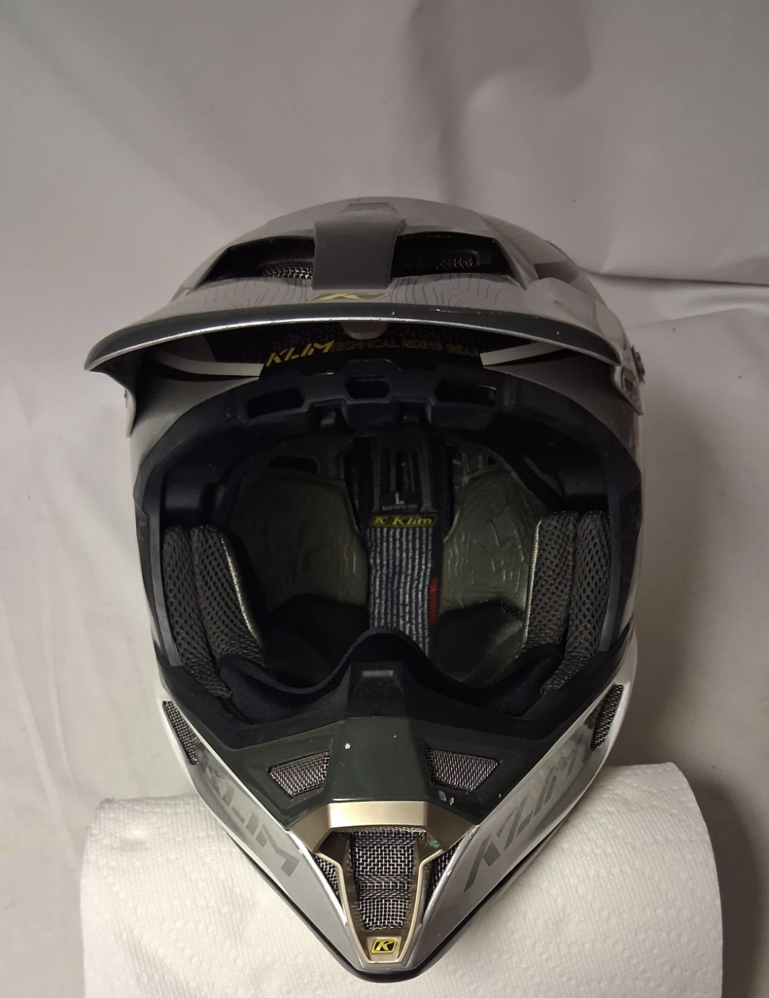 KLIM brand bike helmet - photo 2