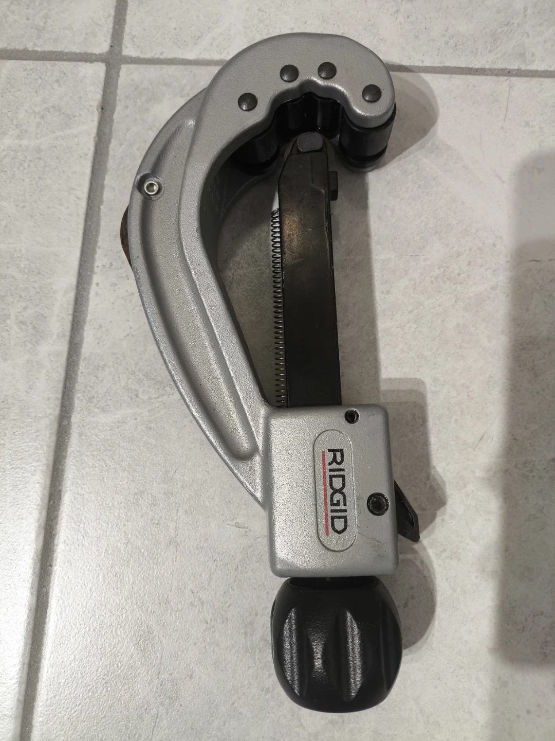 RIDGID 1/4 in. to 2-5/8 in.Quick-Acting Tubing Cutter