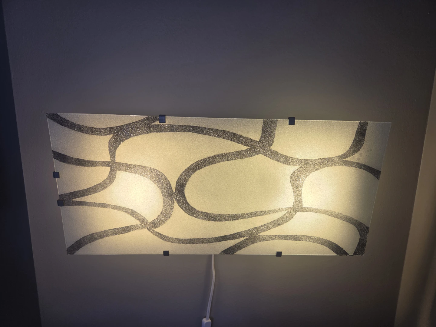Wall Sconce Light Fixture with Decorative Pattern
