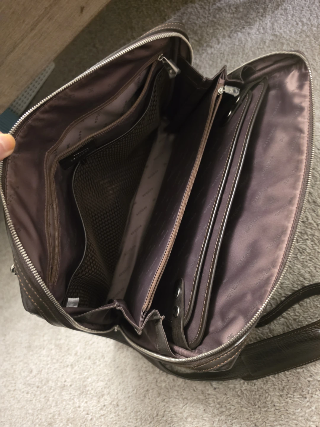 Dark brown Leather Briefcase - photo 2