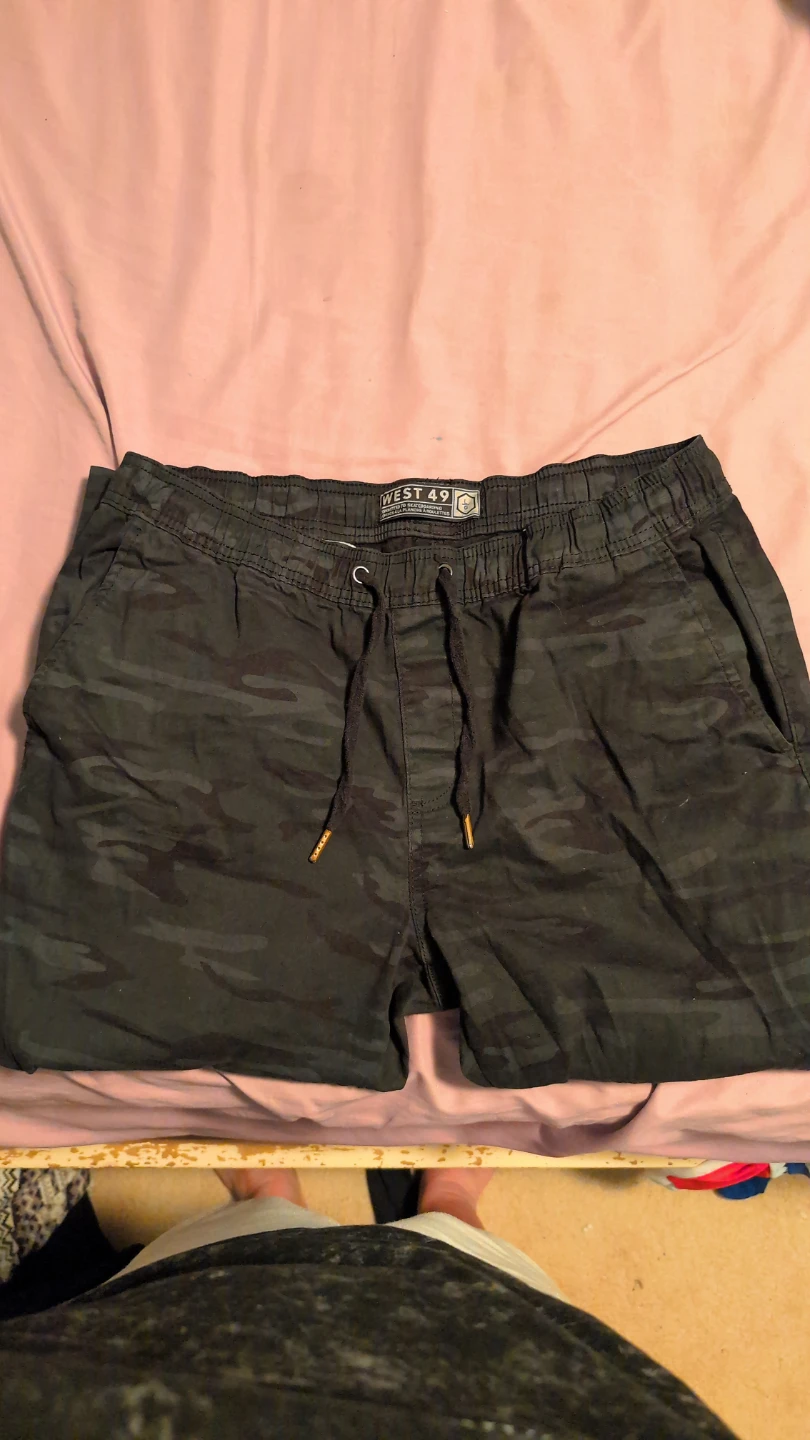 West 49 Camo Jogger Pants Size L