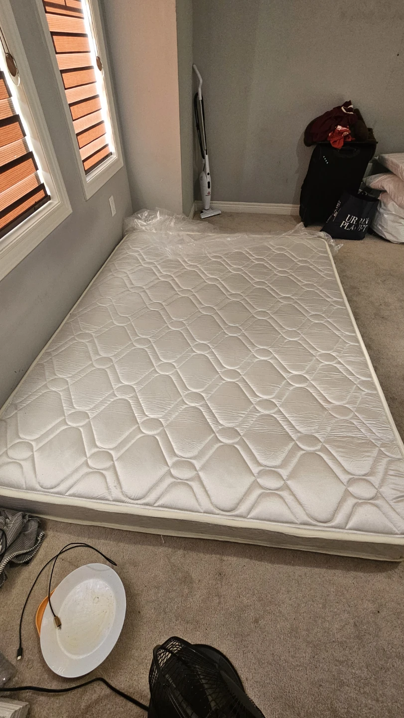 Queen mattress for sale - photo 3