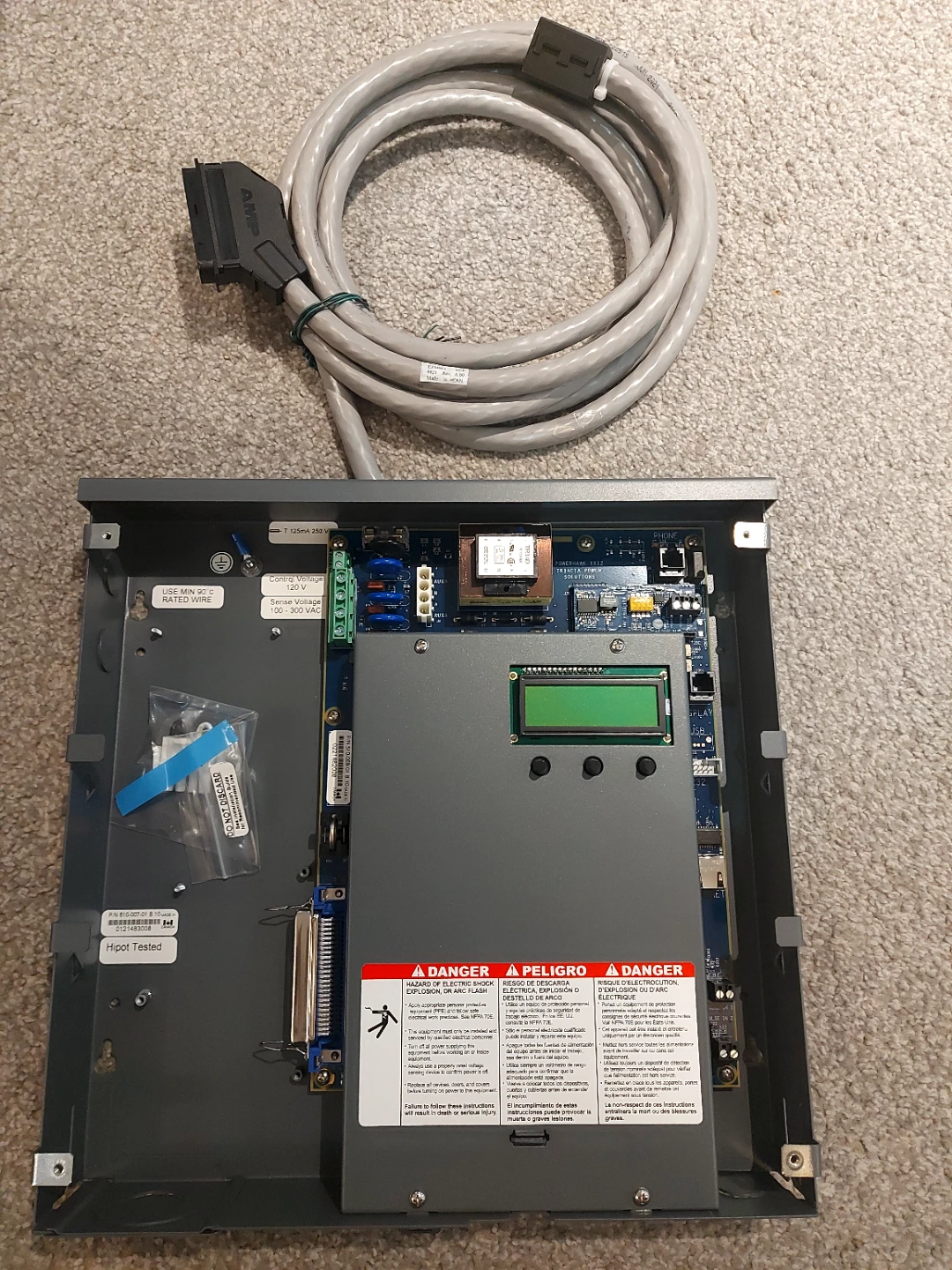 Schneider Electric PowerLogic EM4080 Control Unit - photo 4