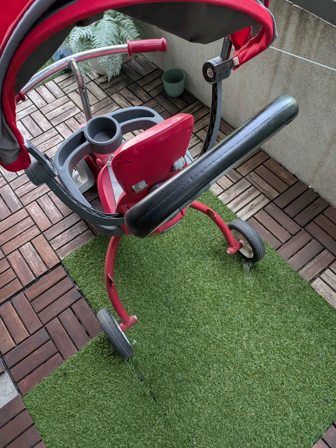 Tricycle, bicycle and scooter - photo 4