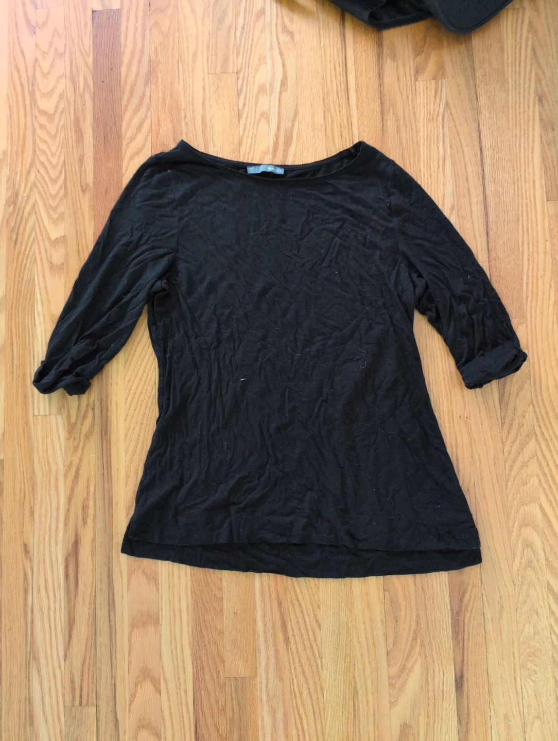 Black 3/4 Sleeve Top ⚽