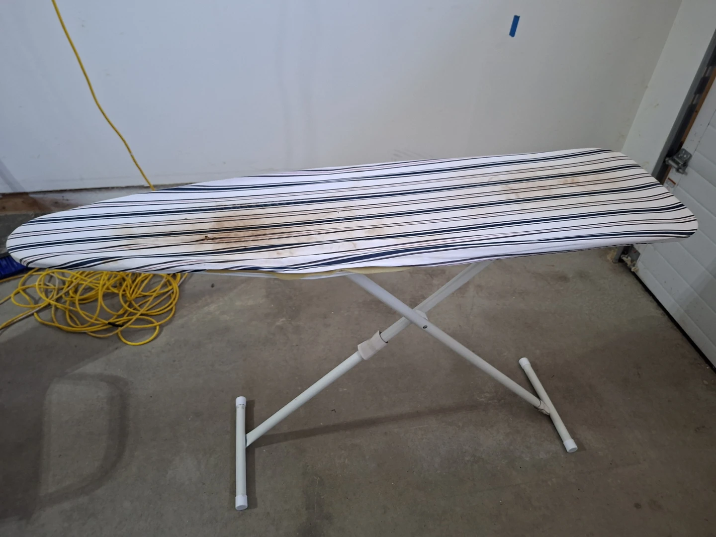 Ironing Board with Pinstripe Cover - photo 3