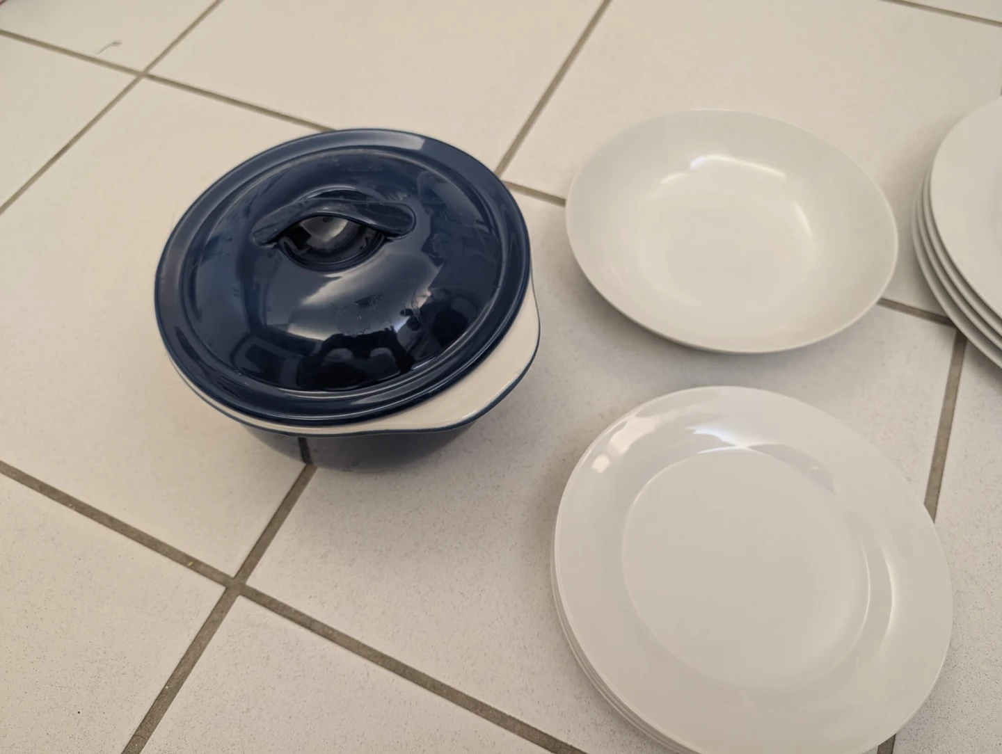 White Ceramic Dinner Plates and Bowls - photo 4