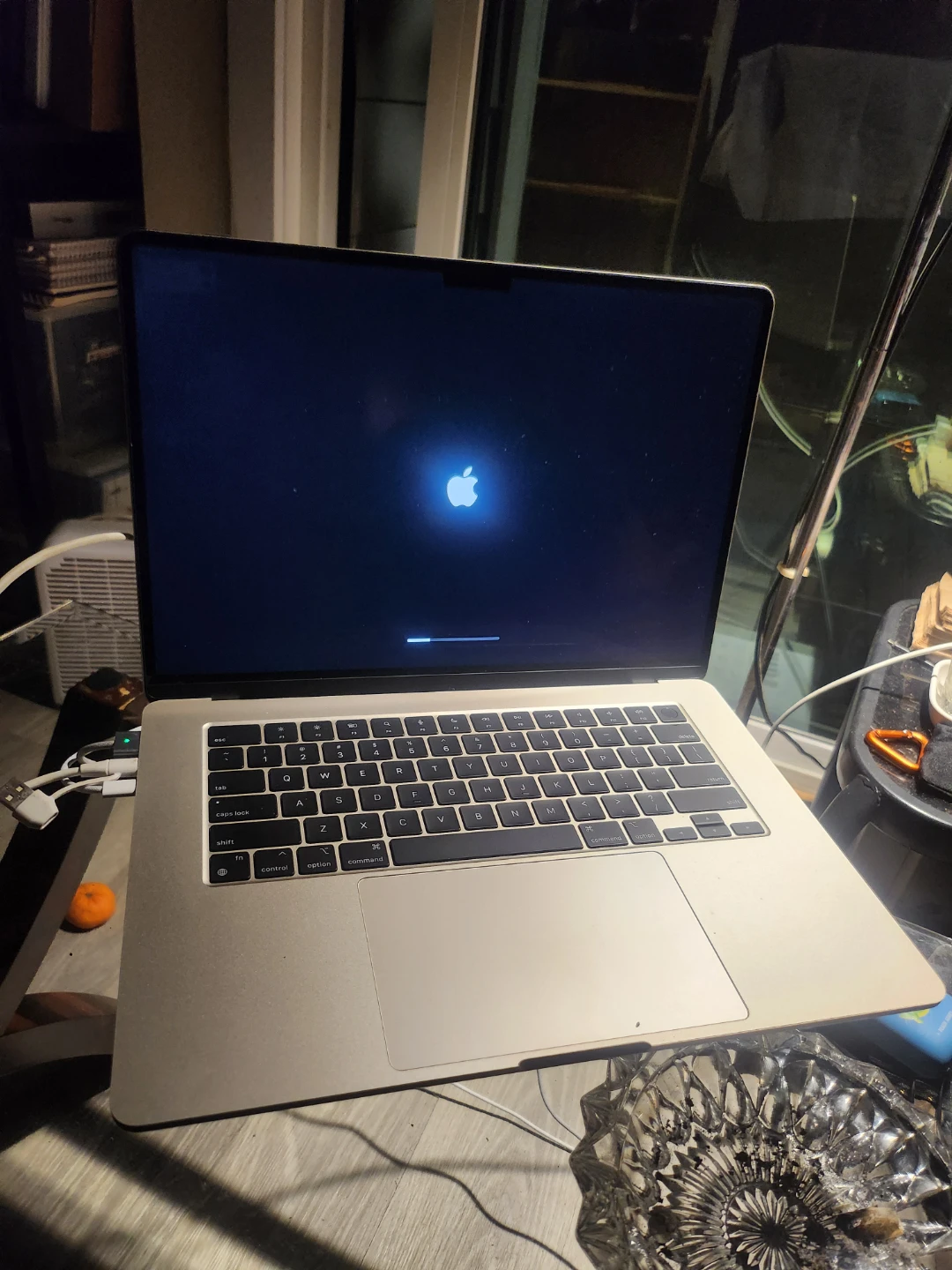 Apple MacBook Pro Laptop - photo 3