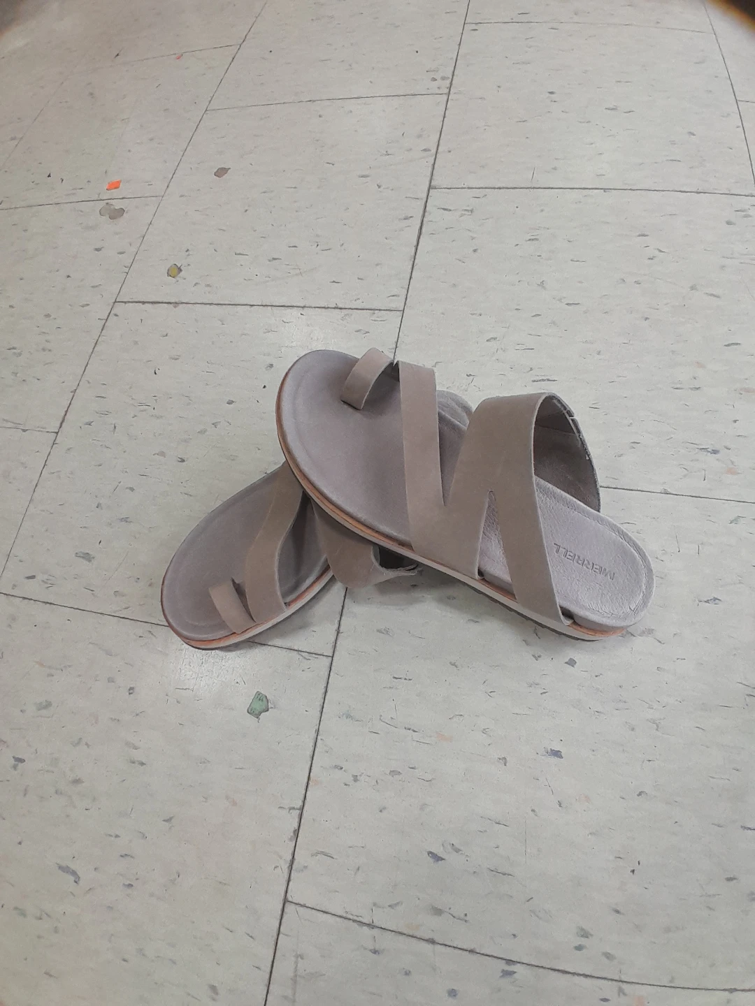 Merrell Women's Grey Suede Sandals Size 8
