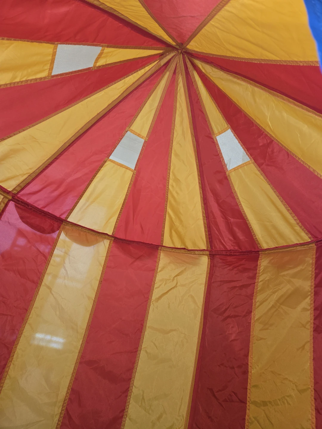 Kids Circus Play Tent with Poles - photo 4