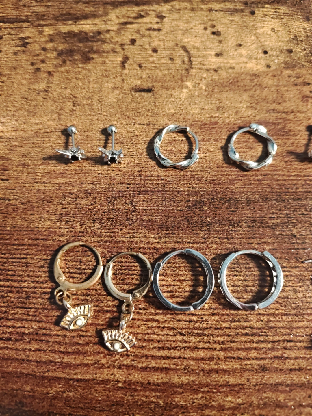 Assorted Earrings and Jewelry Organizer - photo 5
