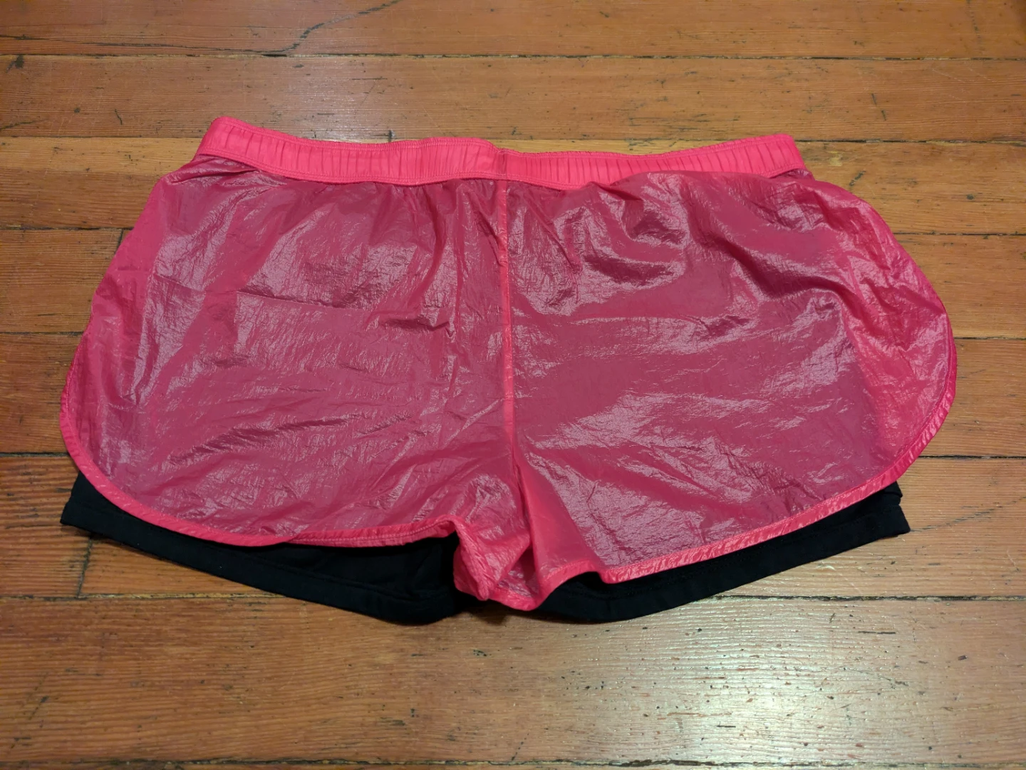 Juicy Couture Sport Pink Running Shorts ⚽