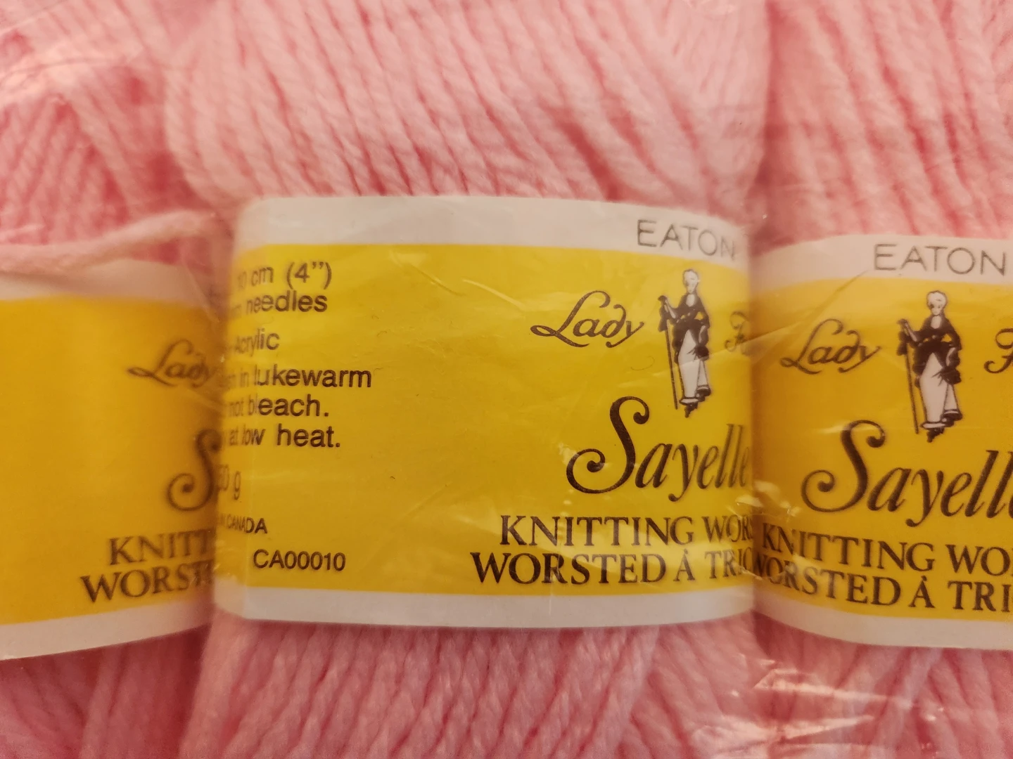 Lady Sayelle Knitting Yarn - Pink Acrylic Worsted - photo 2