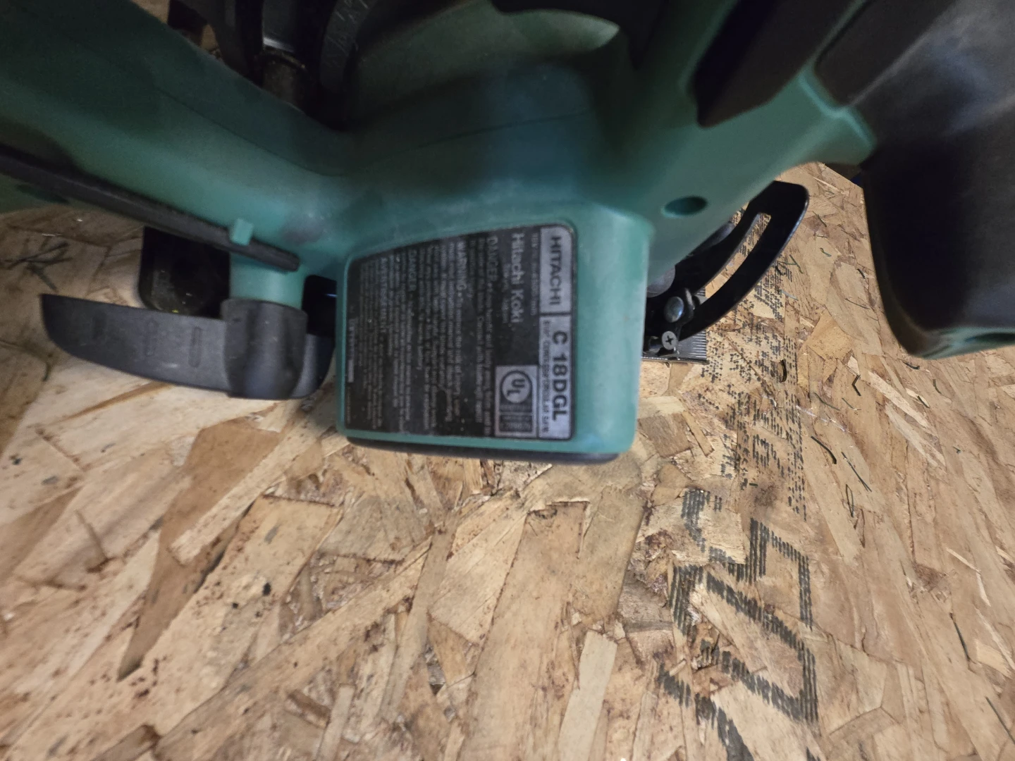 Hitachi C 18DGL Circular Saw - photo 2