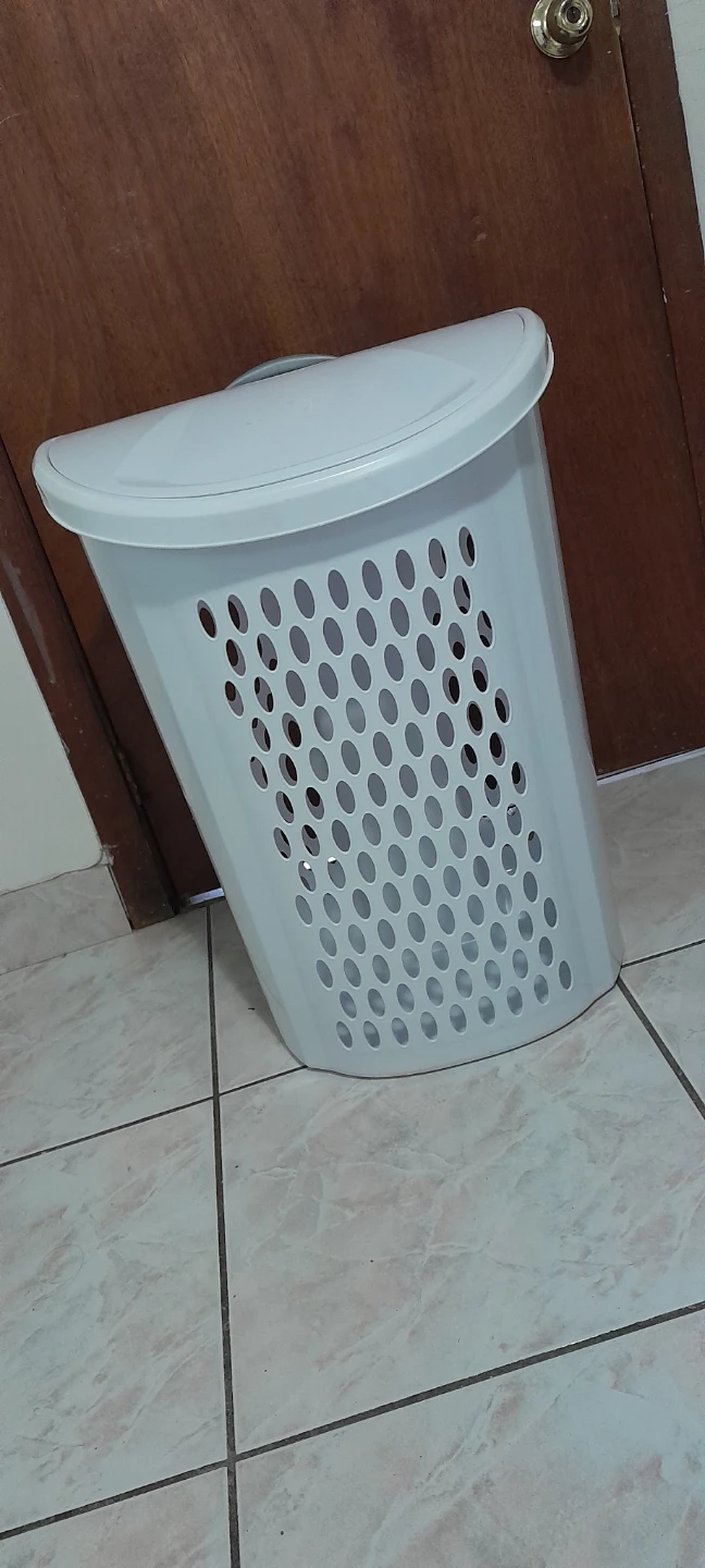 White Plastic Laundry Hamper with Lid - photo 2
