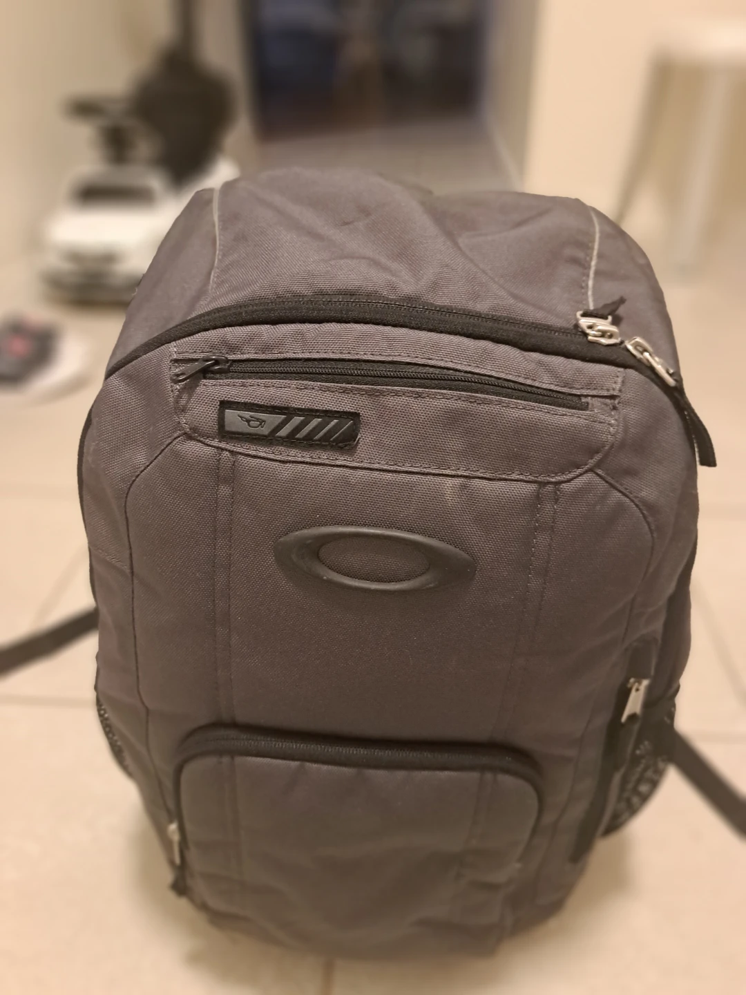 Oakley Grey Backpack - photo 2