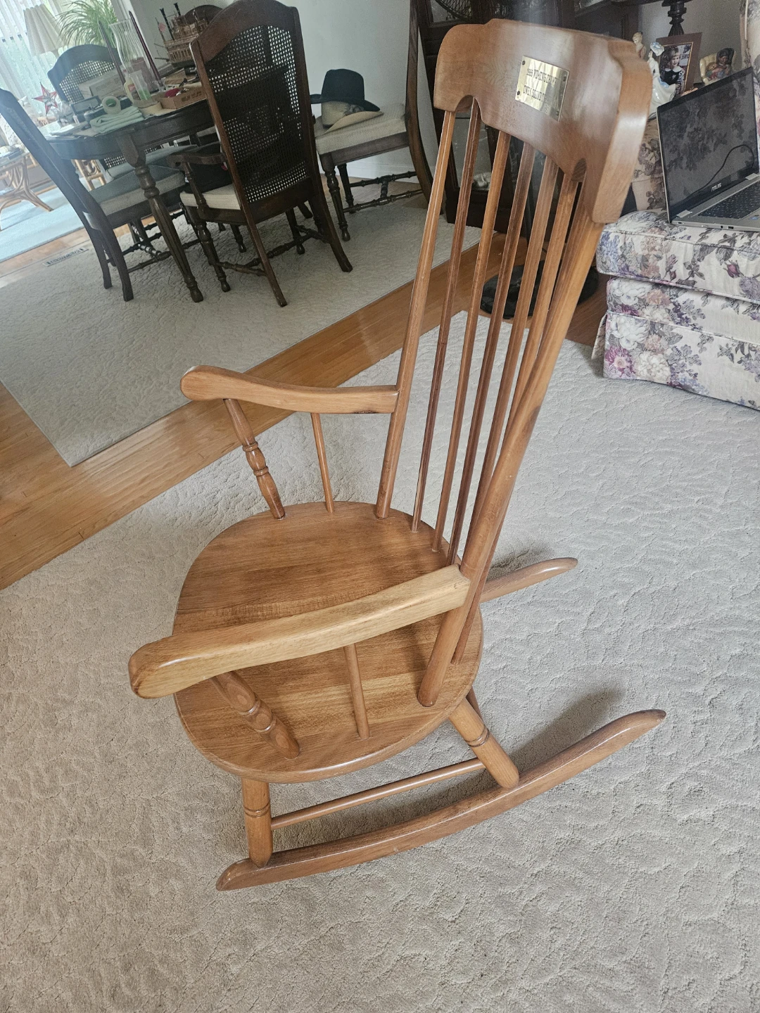 Wooden Rocking Chair - 1986 Women's Champion - photo 3