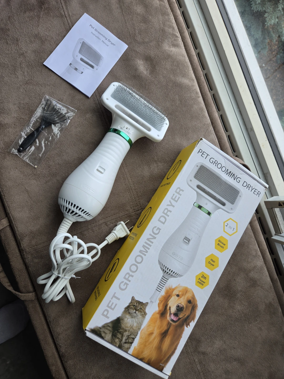 2-in-1 Pet Grooming Dryer & Slicker Brush