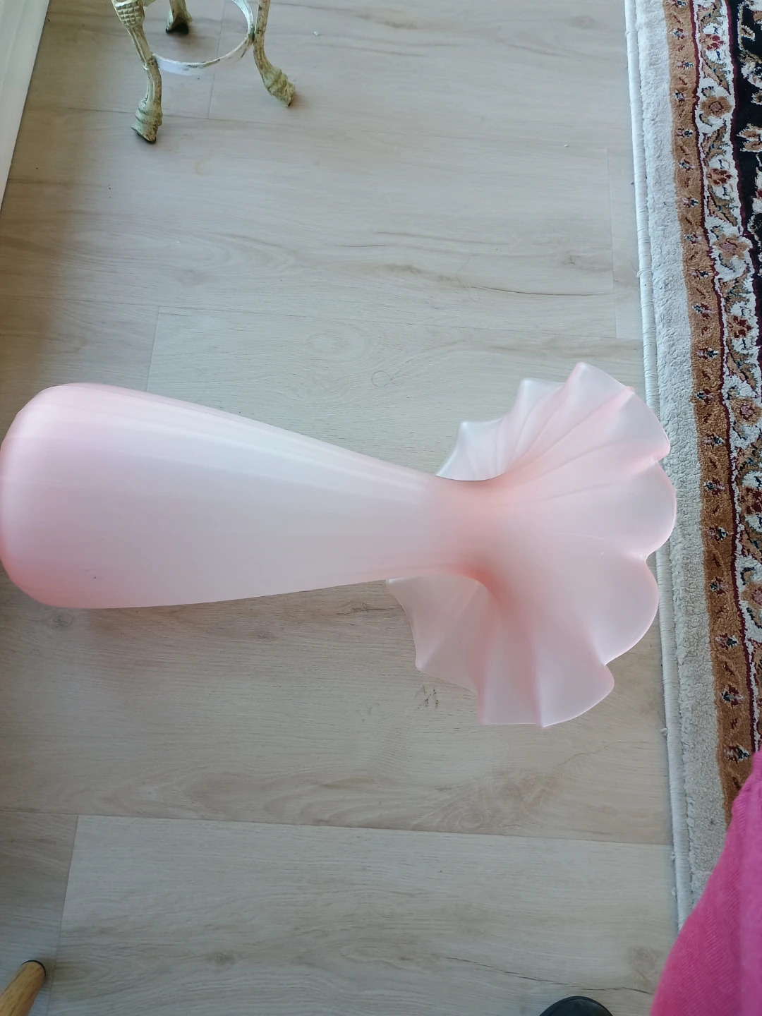 Pink Frosted Glass Vase - photo 3