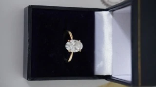 2.15 ct lab grown diamond with a 14k gold band - photo 3