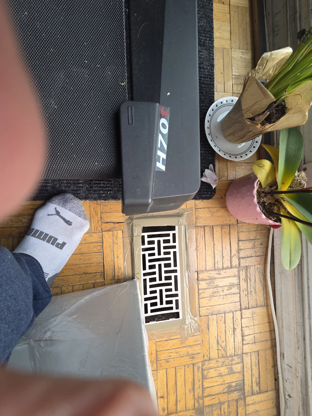 HealthRider Treadmill - photo 2