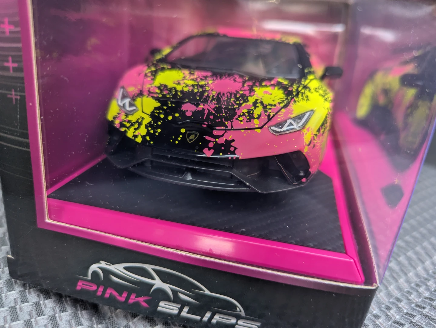 Pink Slips 1:24 Lamborghini Huracán Performante - photo 2