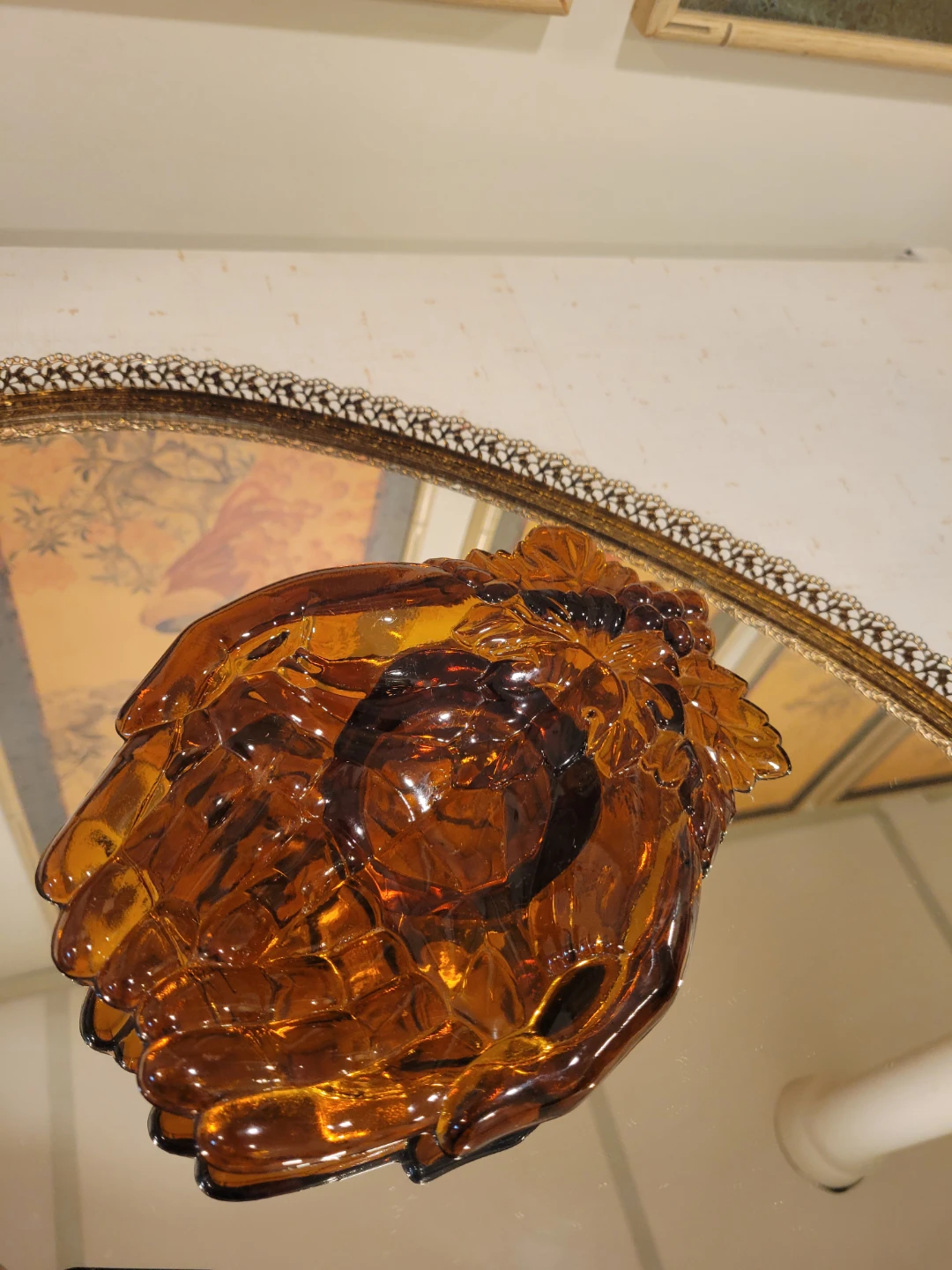 Vintage Amber Indiana Glass Giving Hands Trinket Dish - photo 4
