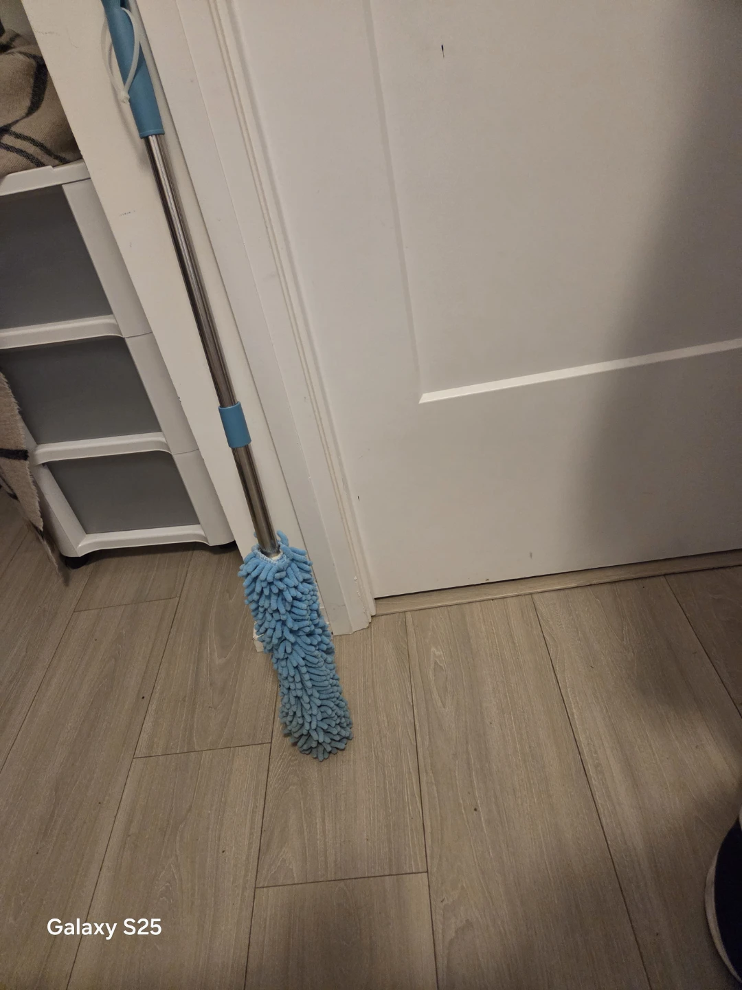 Blue Dust Mop with Extendable Handle - photo 2