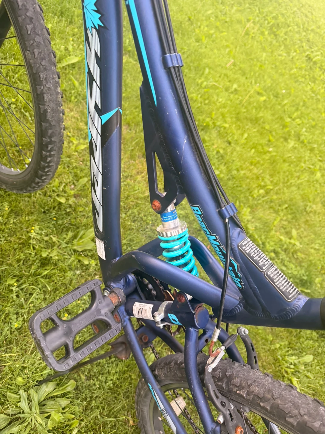 Hyper Bear Mountain Full Suspension Bike - photo 5