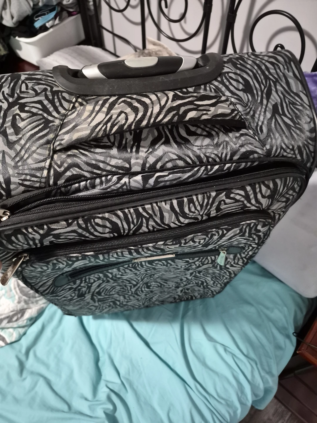 Tracker Zebra Print Rolling Suitcase - photo 5