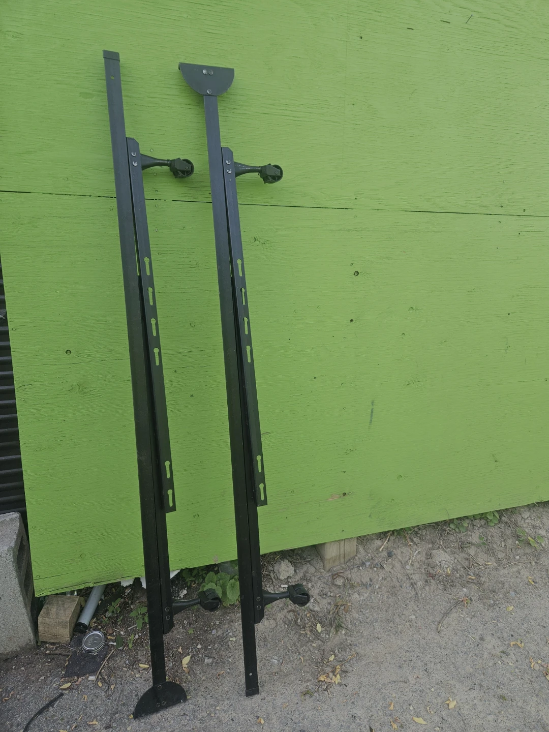 Metal Bed Frame Legs Queen and adjustable.
