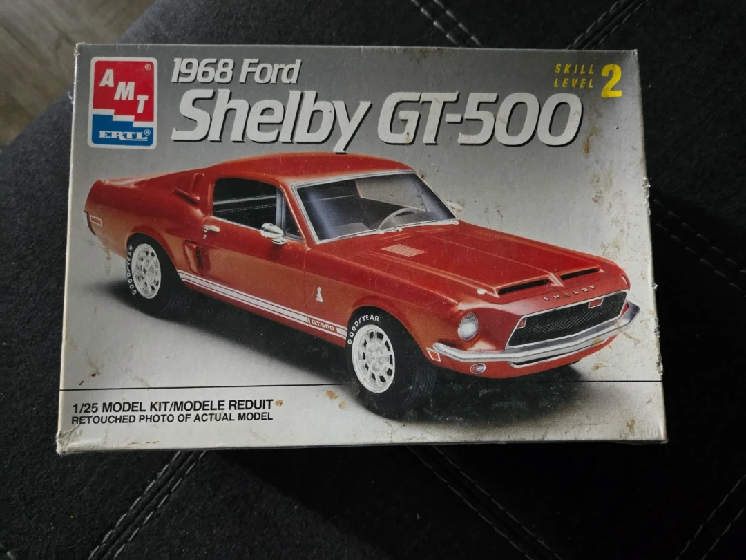 AMT 1968 Ford Shelby GT-500 Model Car Kit