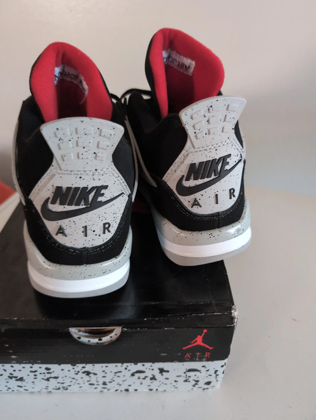 Retro Jordan 4 Black cement - photo 5
