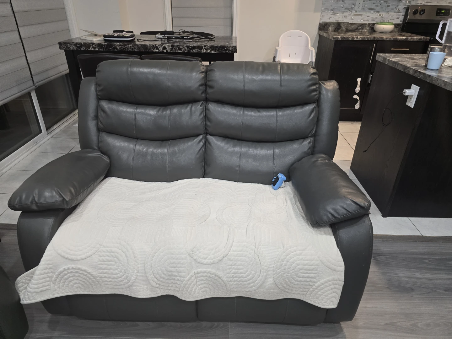 Moving out Sale $99 - 3 +2 sofa and love seat Manual recliner - photo 2
