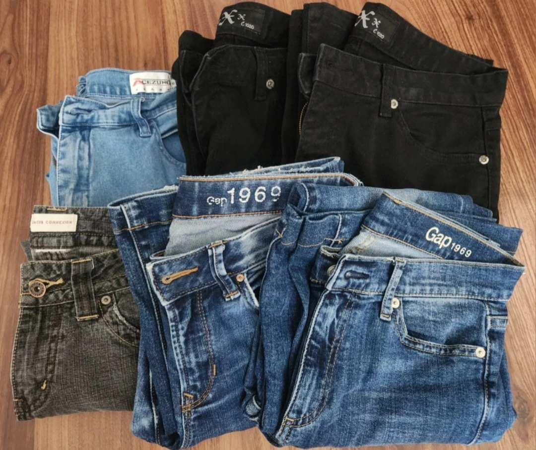 ⚽ Six Jeans Bundle