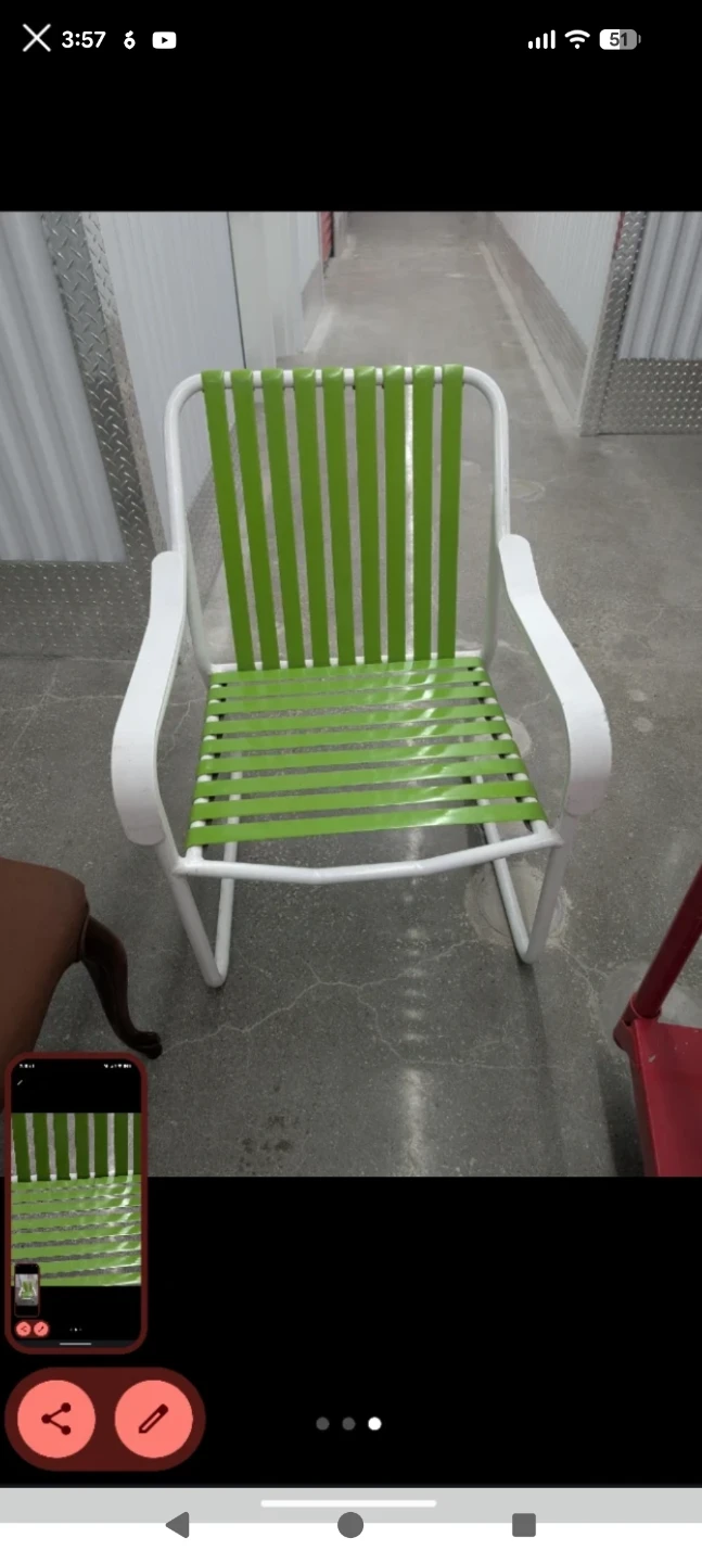 Retro Webbed Lawn Chair