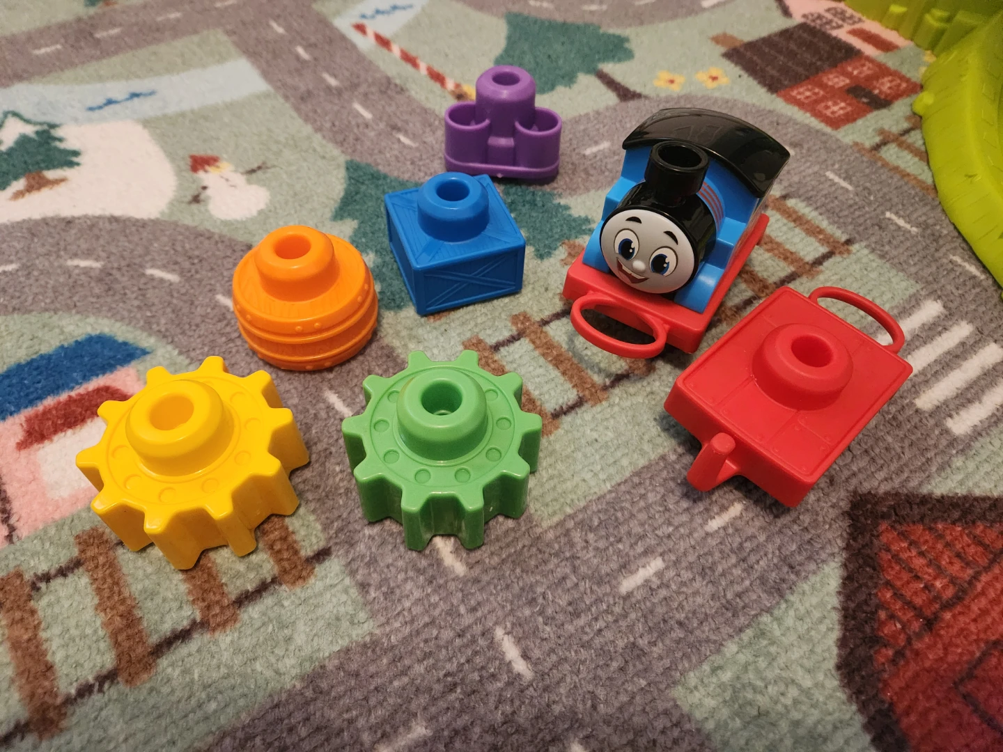Thomas & Friends Toddler Toy Train Table - photo 4