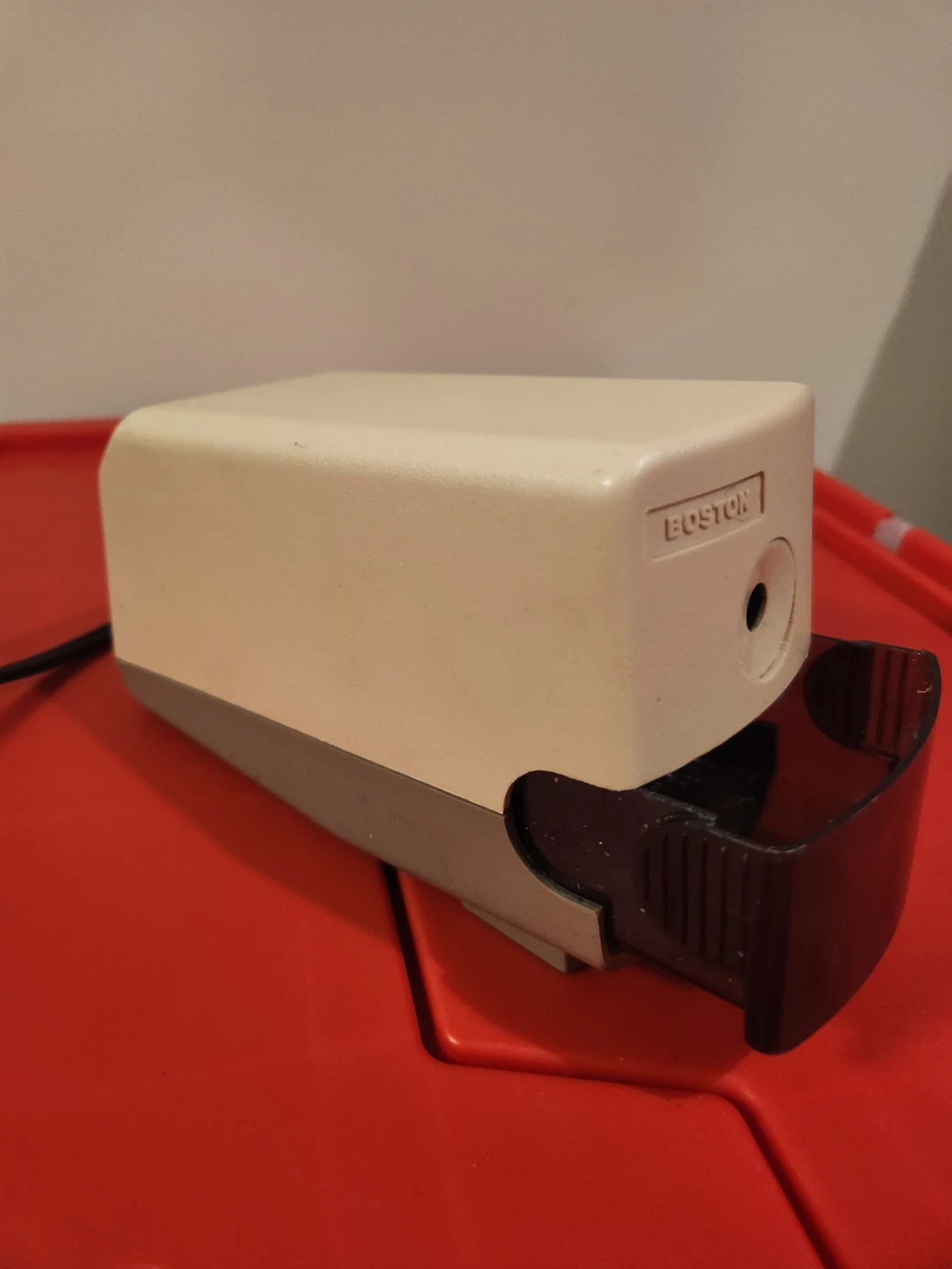 Boston Electric Pencil Sharpener - photo 3