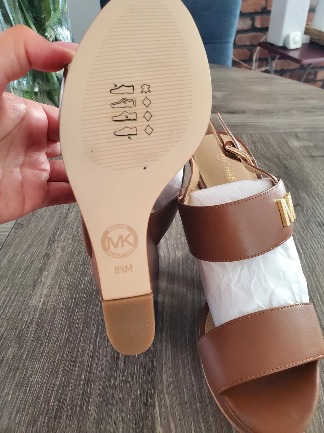 Michael Kors Brown Leather Wedge Sandals - Size 8.5M - photo 3