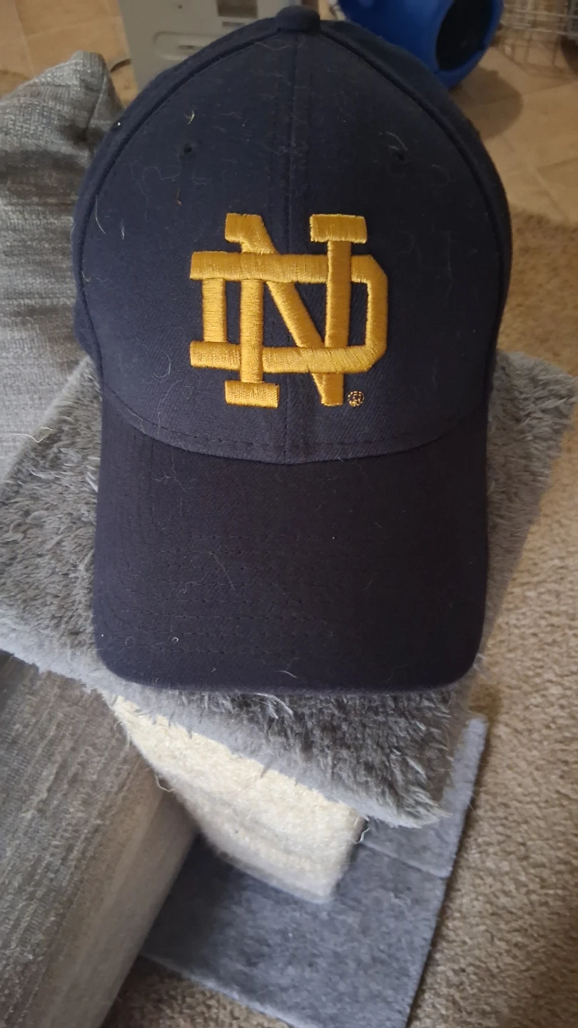 New Era Notre Dame Fighting Irish Baseball Cap Size S/M - photo 3