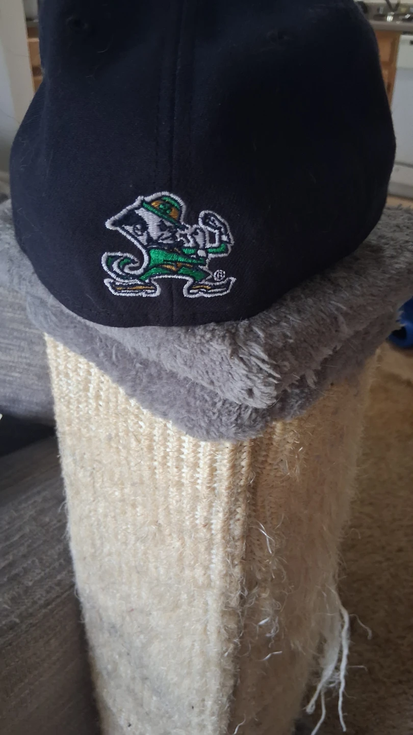 New Era Notre Dame Fighting Irish Baseball Cap Size S/M - photo 4