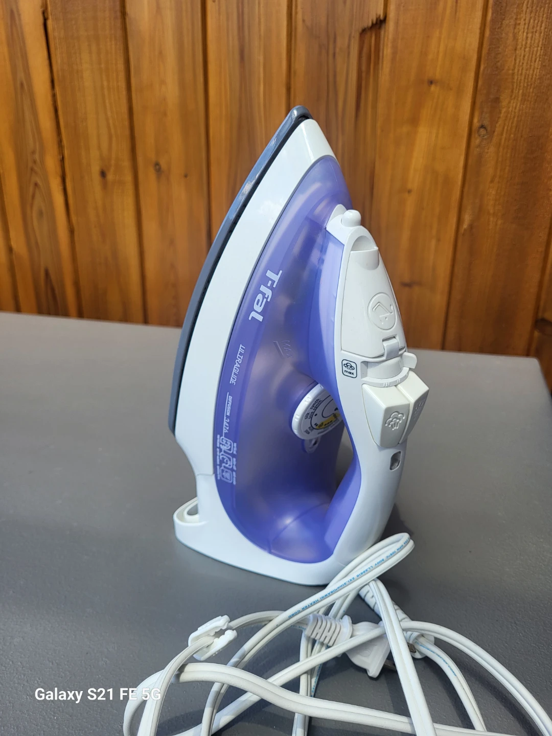 T-fal Ultraglide Diffusion 3476 Iron