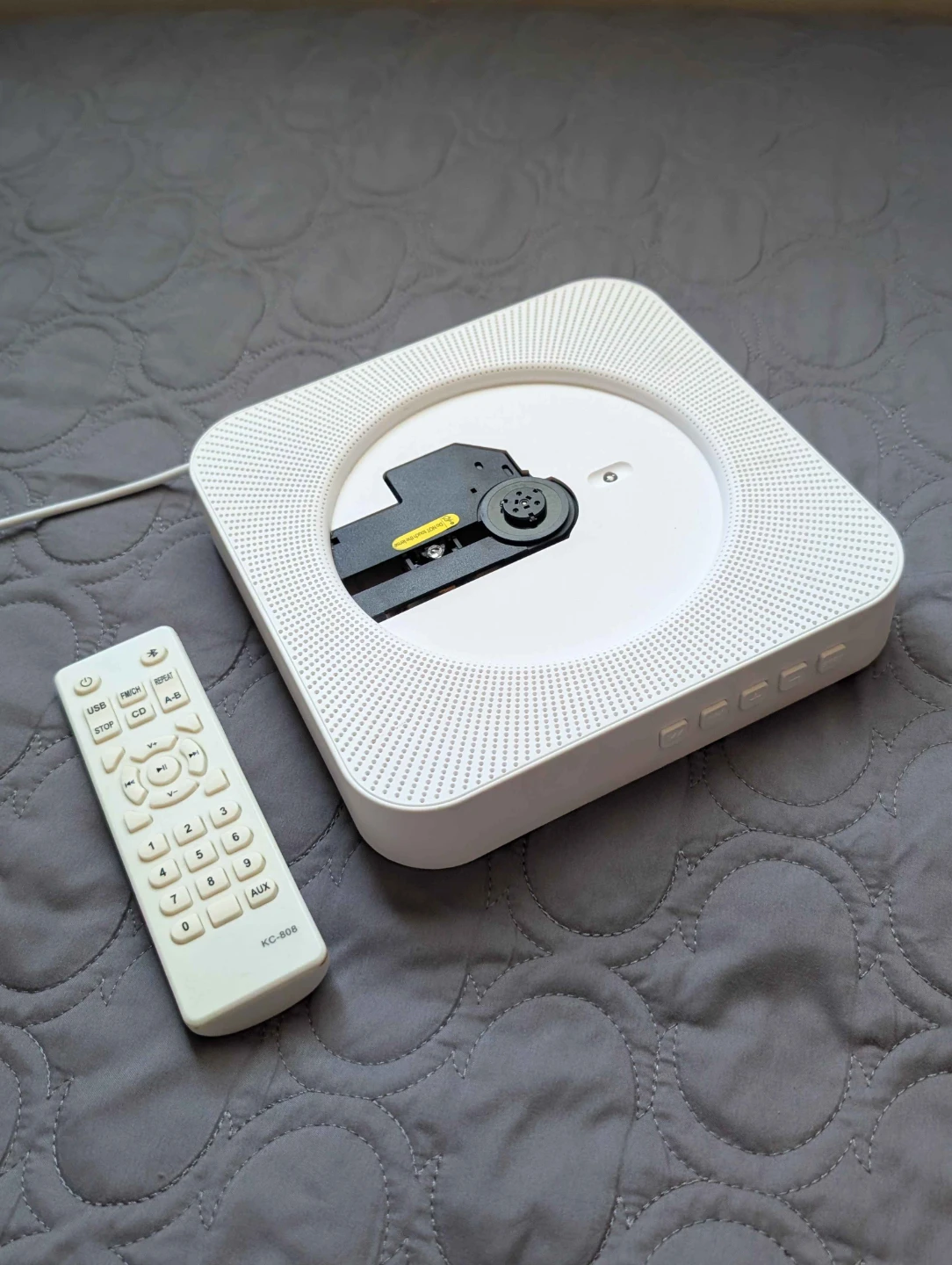 CD Player with Remote and Stand - Working, Tested - photo 3