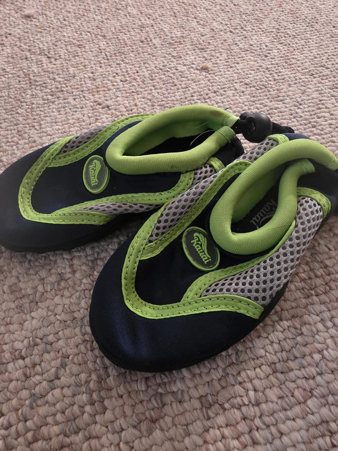 ⚽ Kauai Water Shoes - Size 7