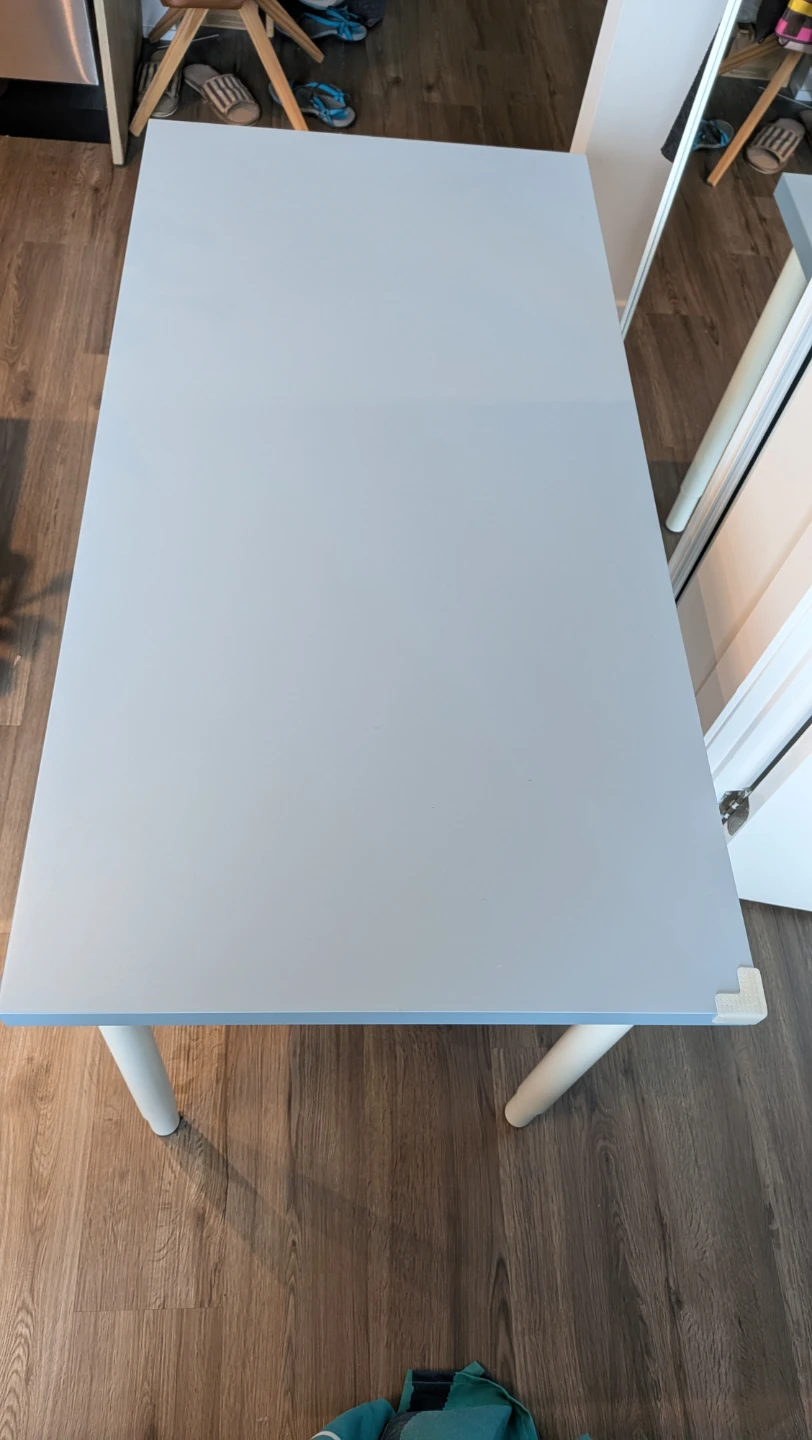 Ikea table with adjustable legs